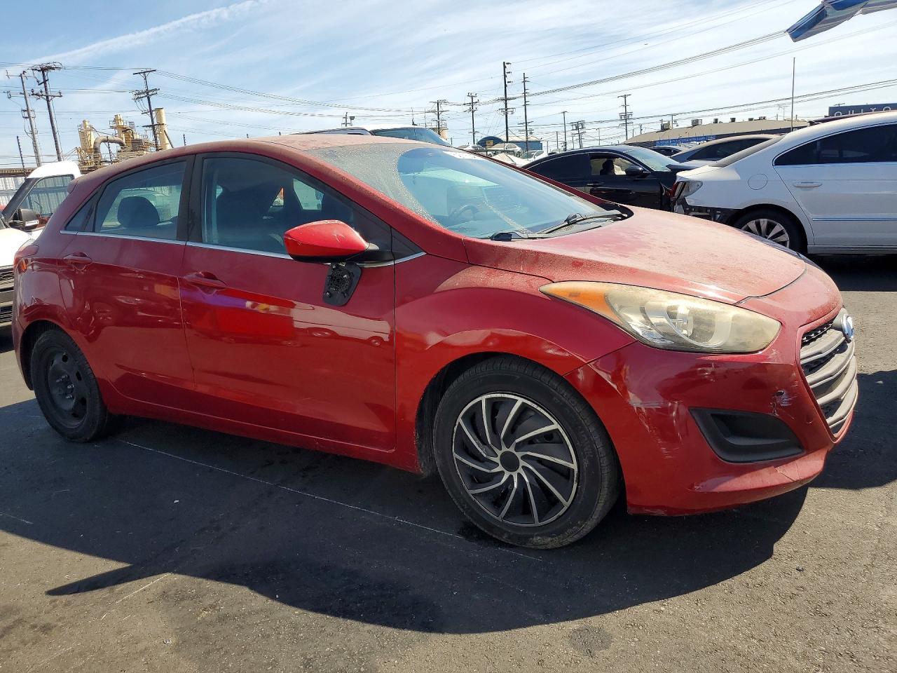 2017 Hyundai Elantra Gt Base - Фото 4