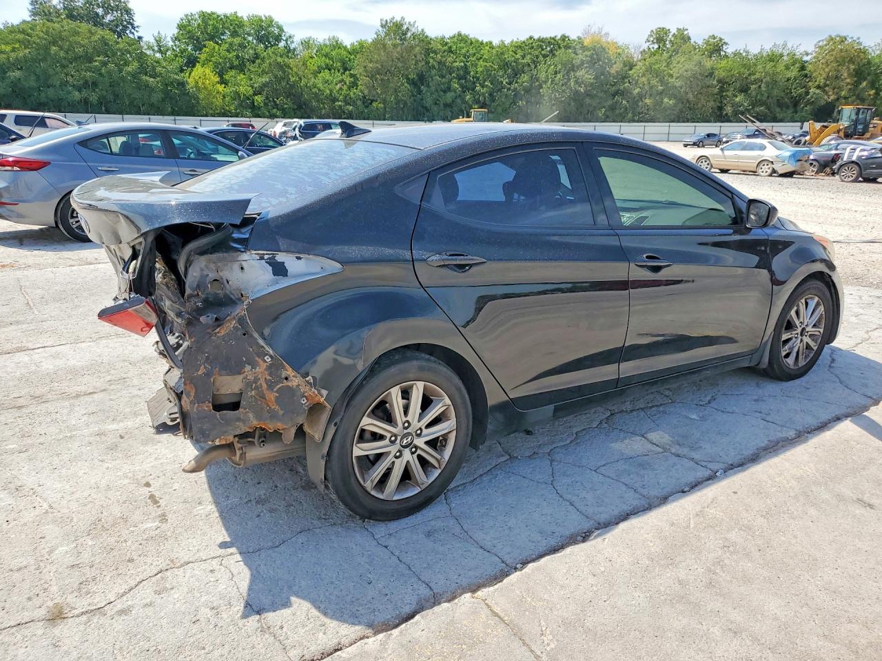 2015 Hyundai Elantra Se - Фото 3