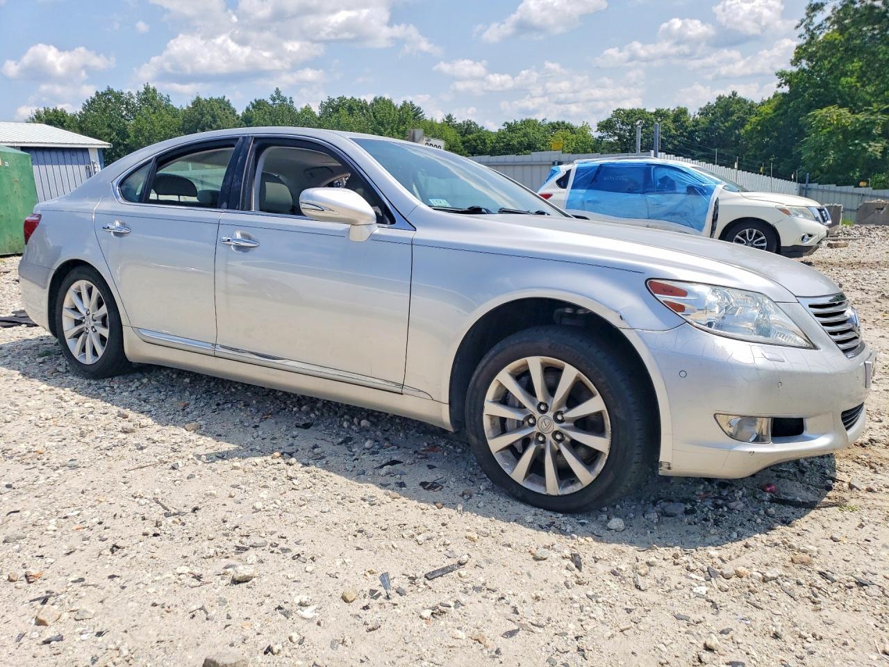 2010 Lexus Ls 460 - Image 4