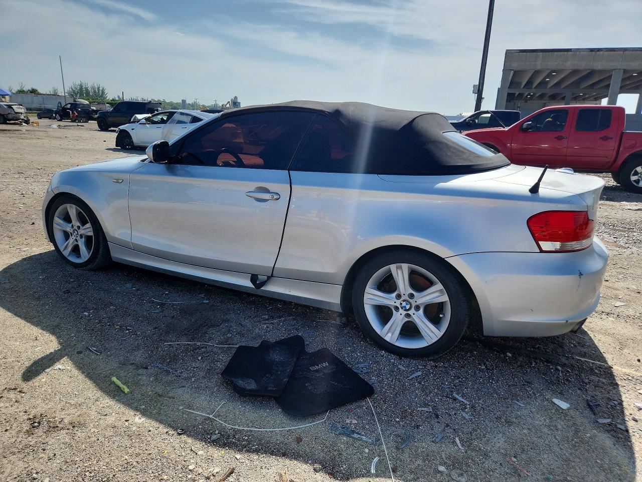 2011 BMW 128 I - Фото 2