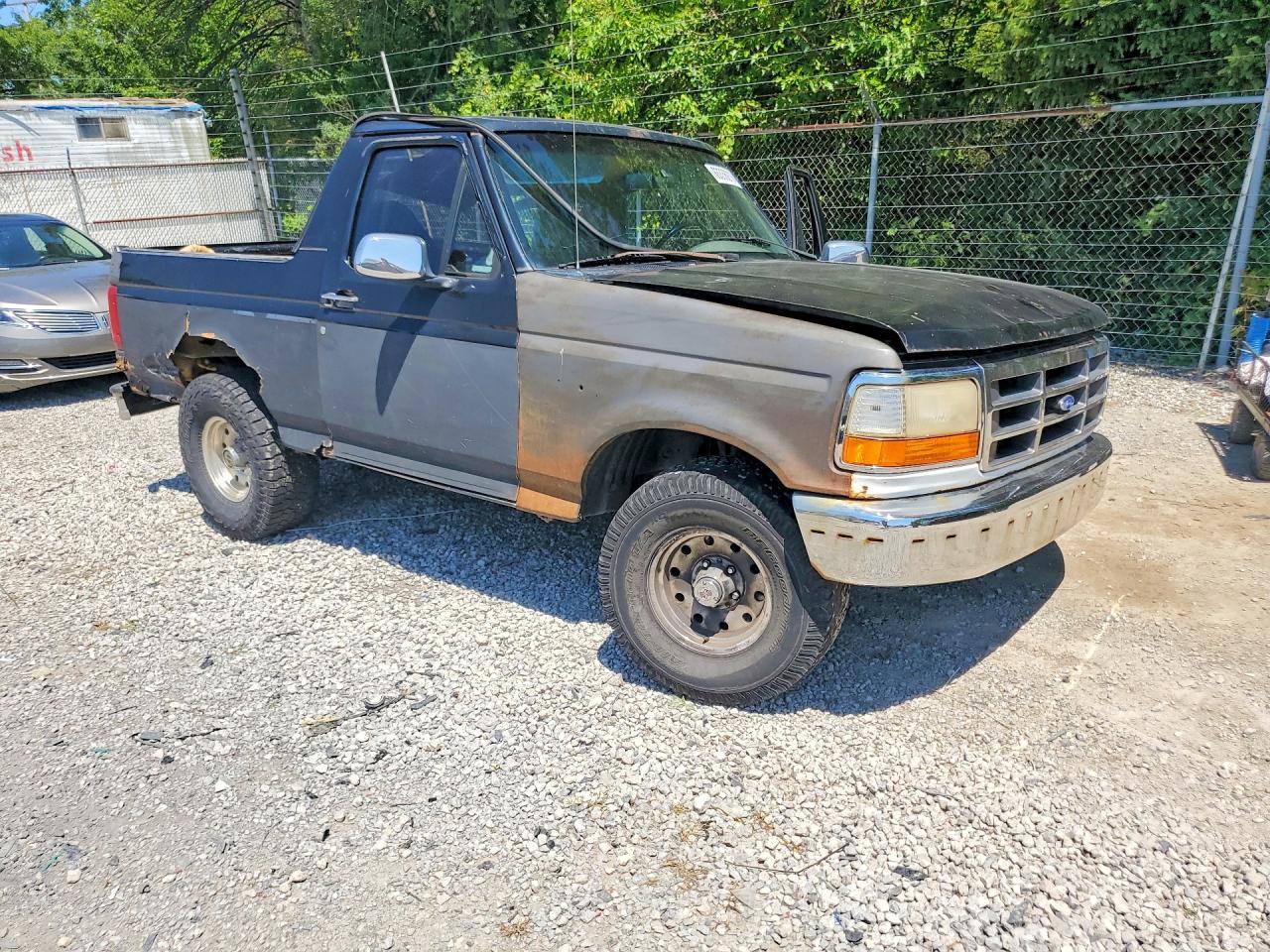 1995 Ford Bronco U100 - Фото 4