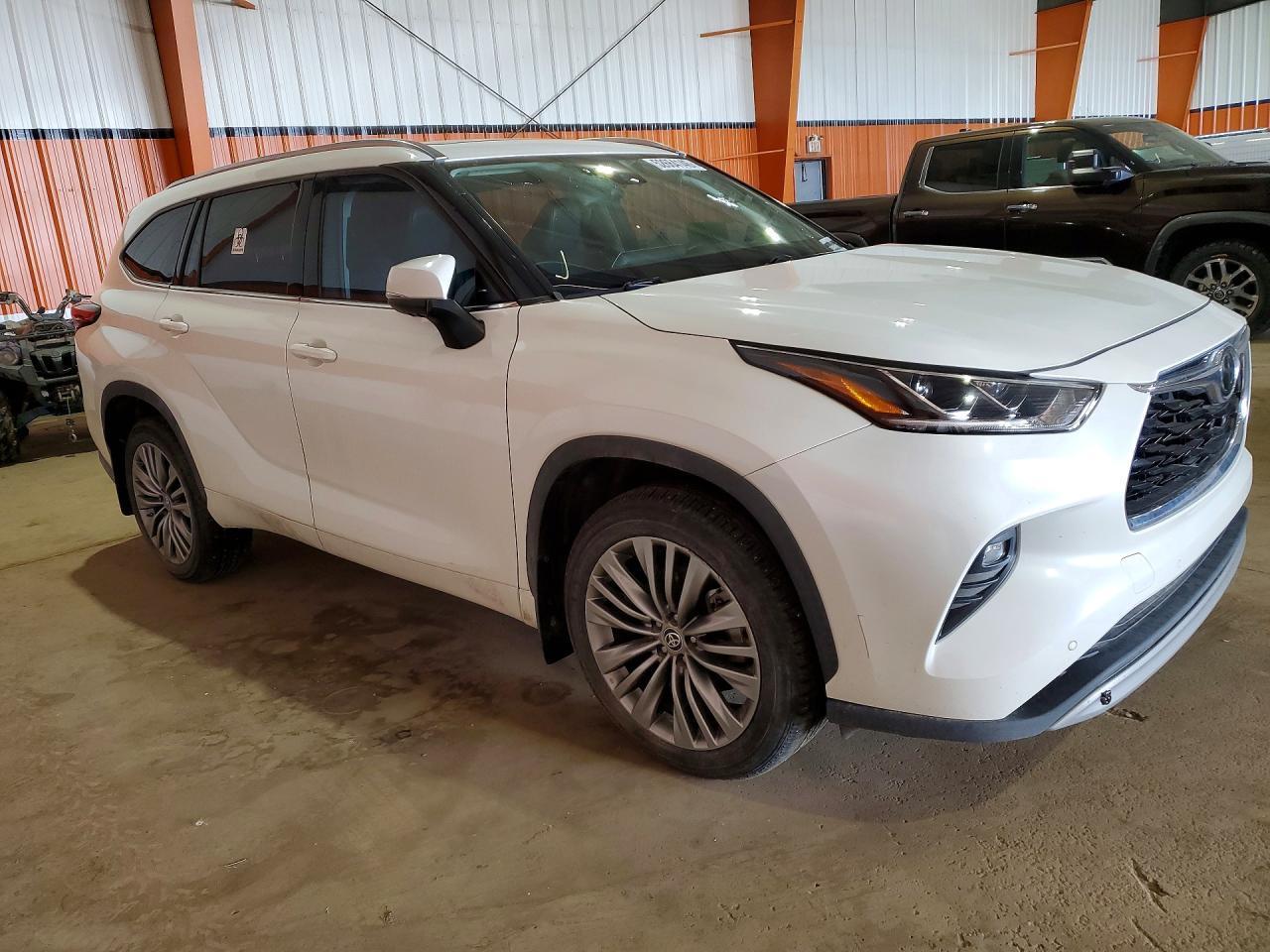 2020 Toyota Truck/Van Highlander Limited V6 4Dr Awd - Image 4