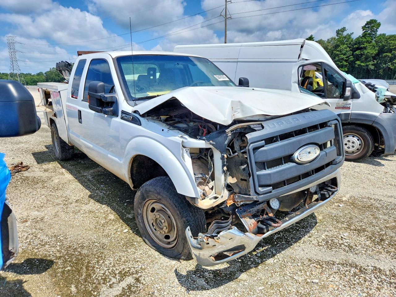 2012 Ford F250 Super Duty - Image 4