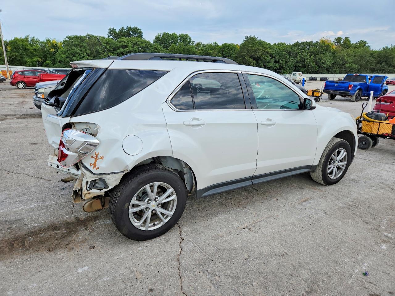 2016 Chevrolet Equinox Lt - Image 3