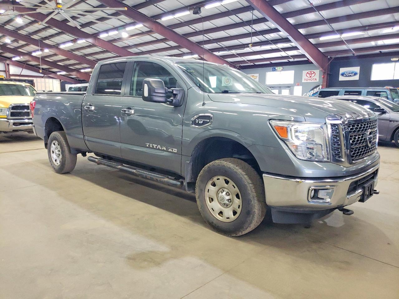 2018 Nissan Titan Xd S - Image 4