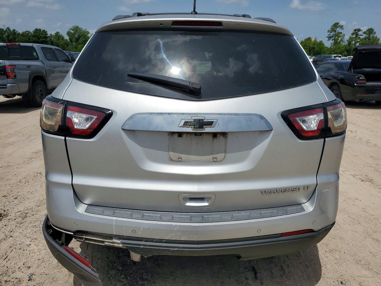 2015 Chevrolet Traverse Lt - Image 6