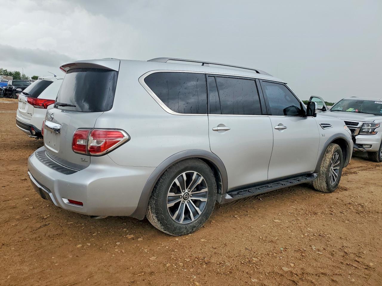 2020 Nissan Armada Sl - Фото 3