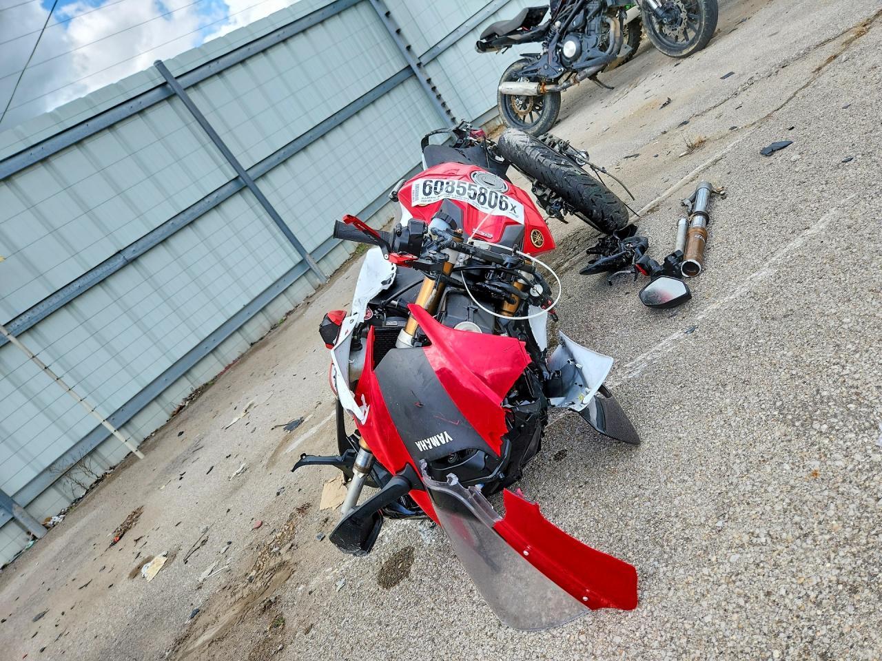 2026 Yamaha Yzf1000 - Фото 2