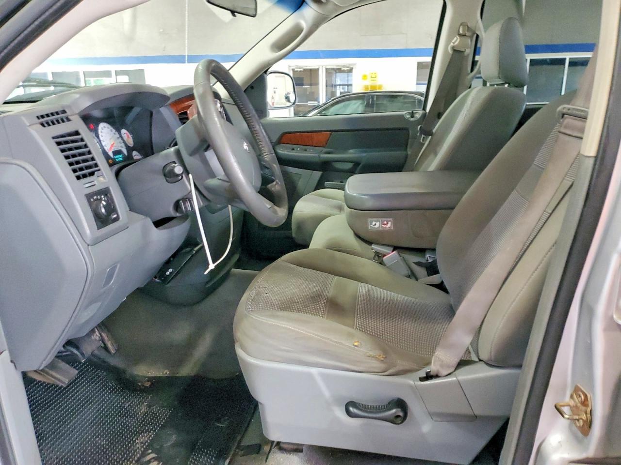 2006 Dodge Ram 1500 St - Фото 7