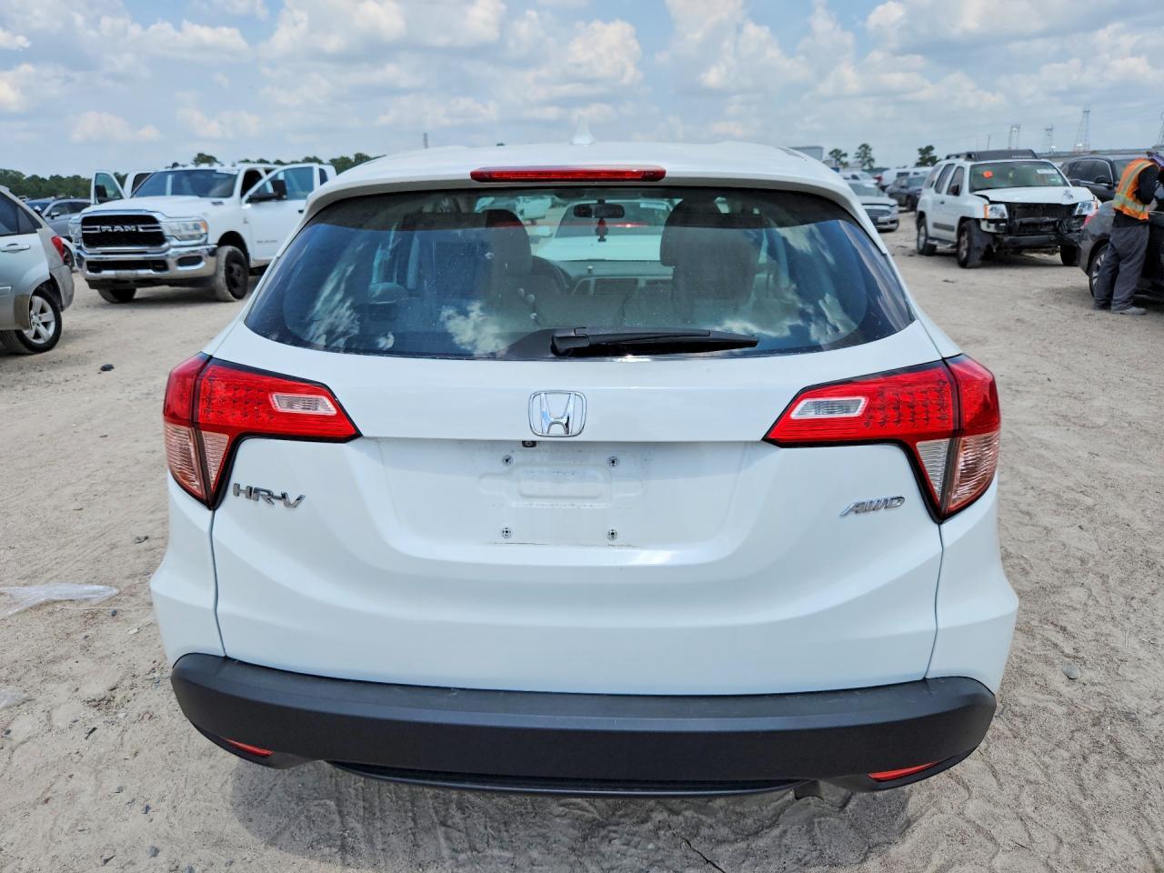 2017 Honda Hr-V Lx - Фото 6