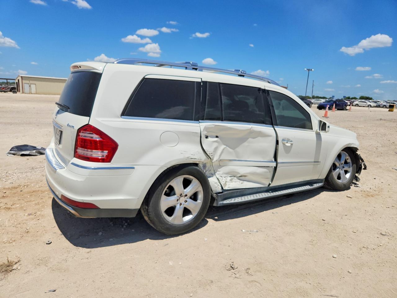 2011 Mercedes-Benz Gl 450 4Matic - Image 3