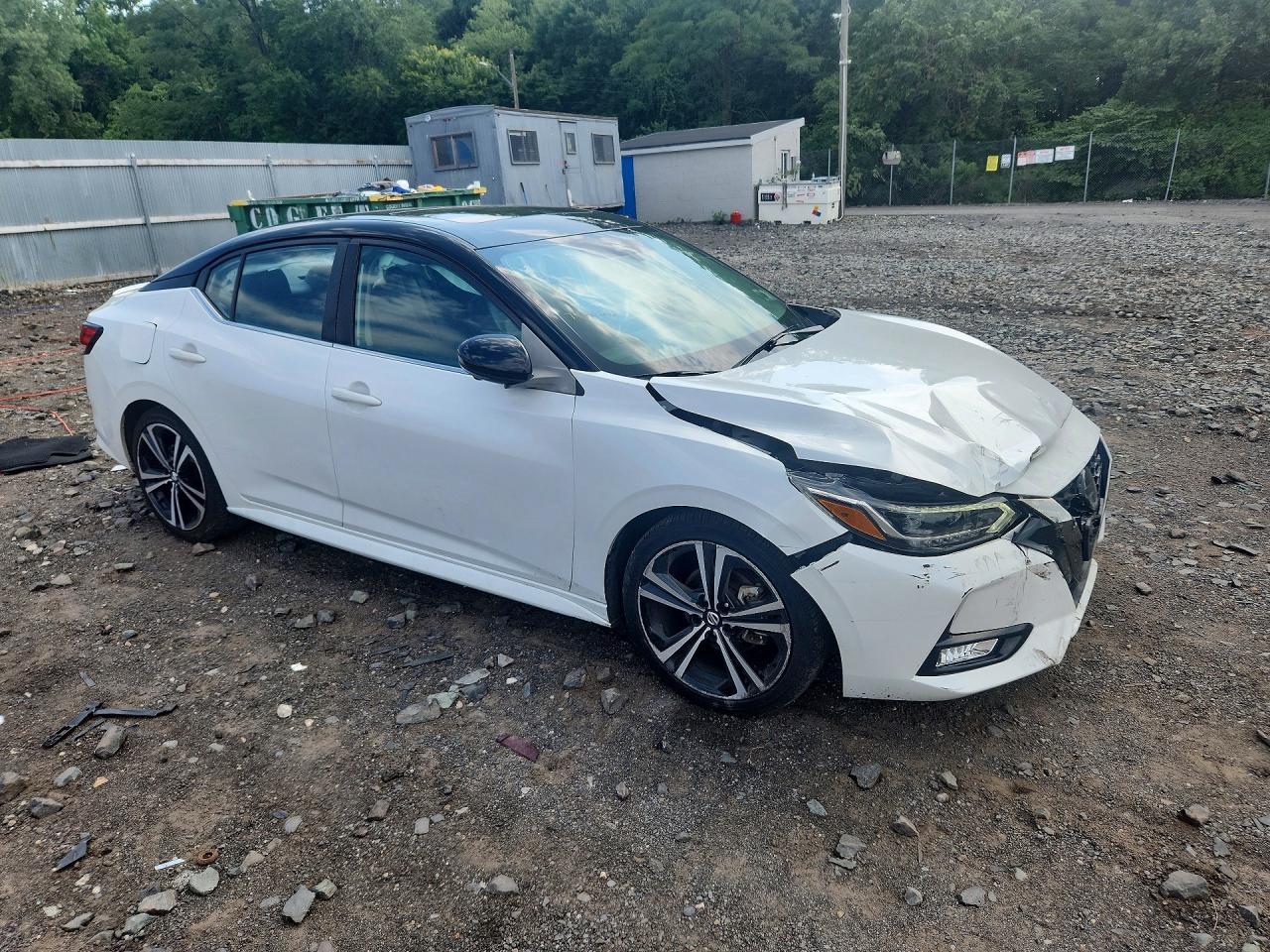 2021 Nissan Sentra Sr - Image 4