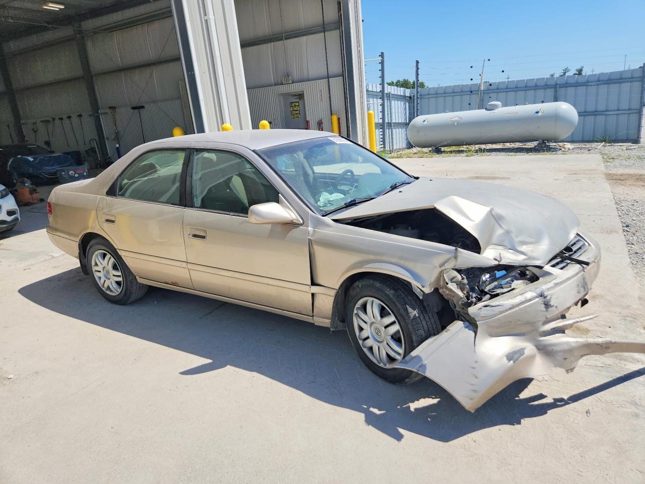 2001 Toyota Camry Ce - Image 4