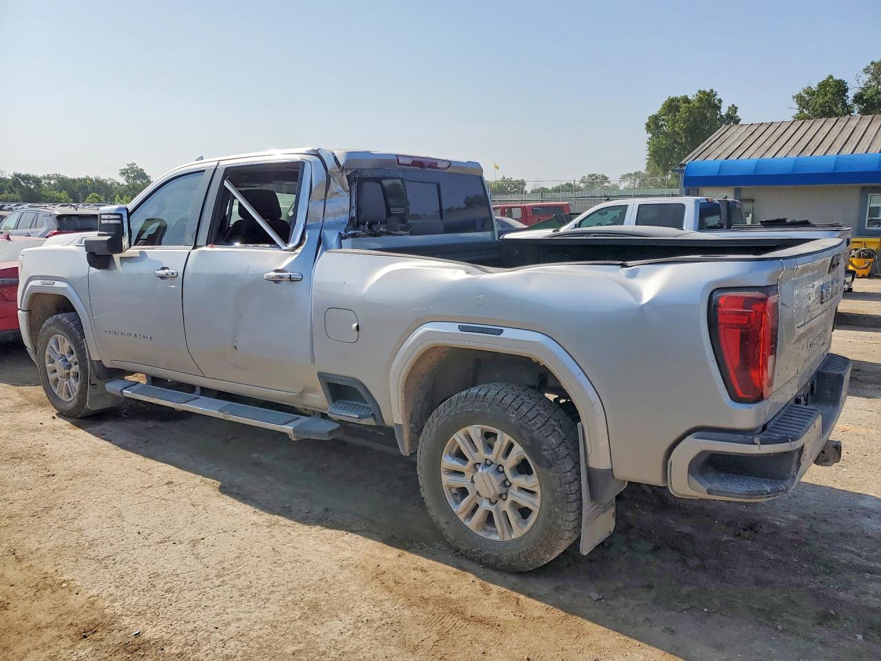 2023 GMC Sierra K2500 Denali - Фото 2