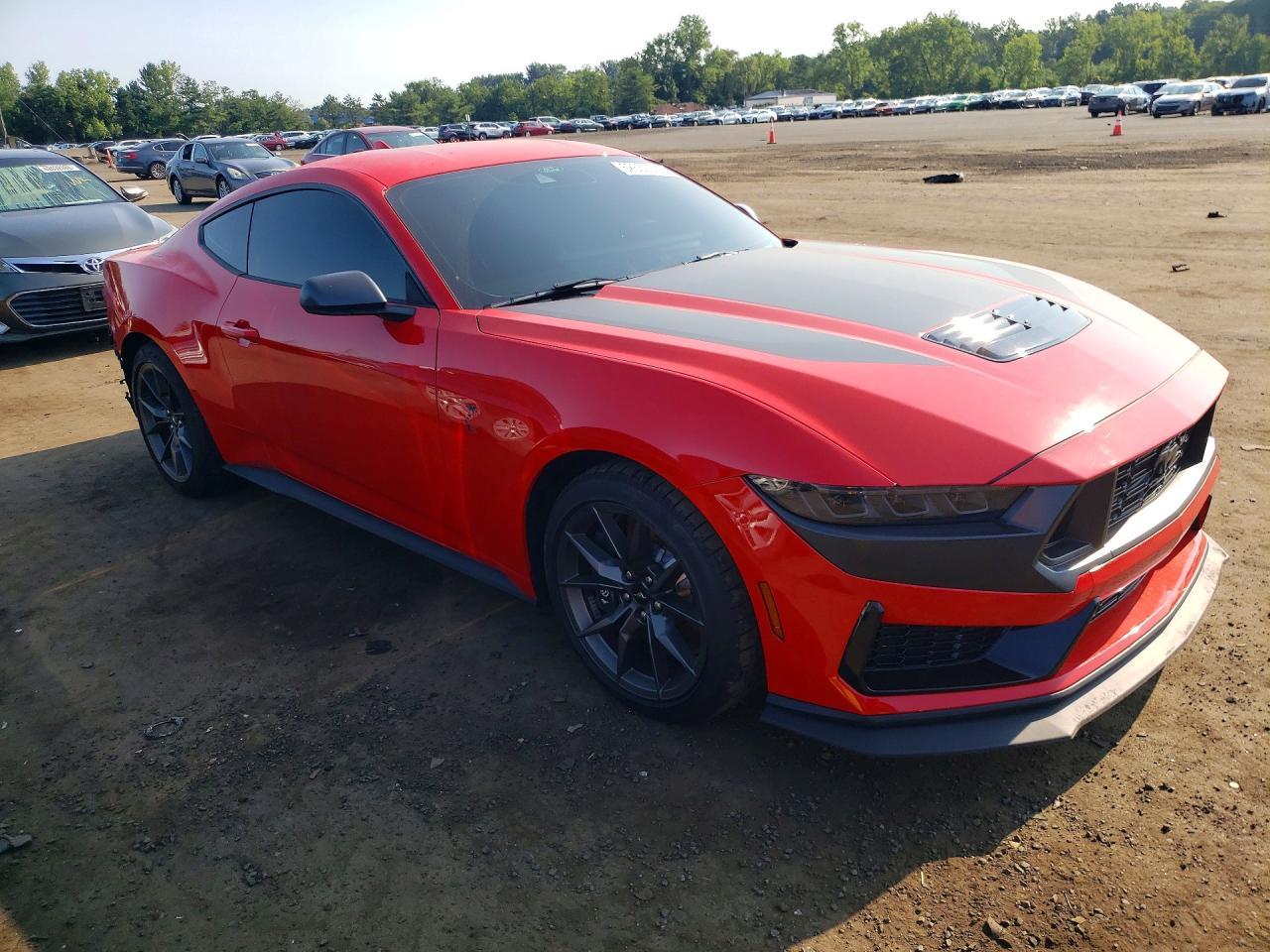 2024 Ford Mustang Dark Horse - Фото 4
