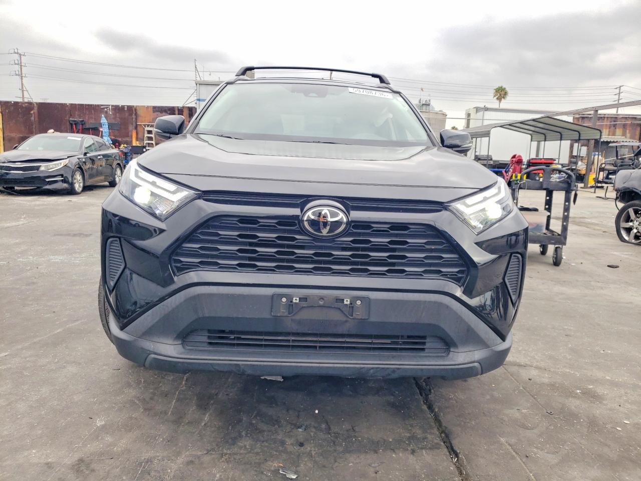 2022 Toyota Rav4 Xle - Фото 5