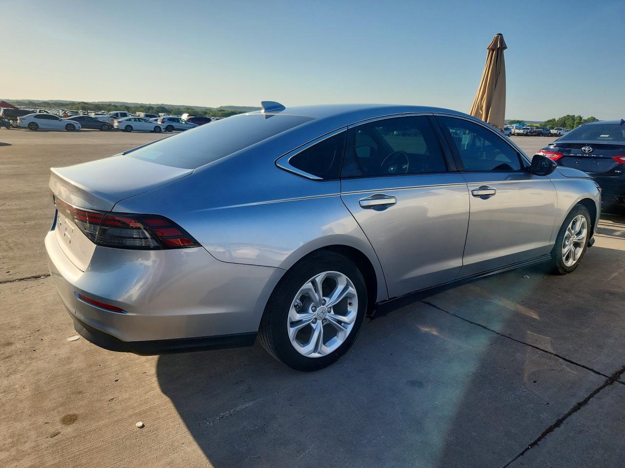 2023 Honda Accord Lx - Фото 3