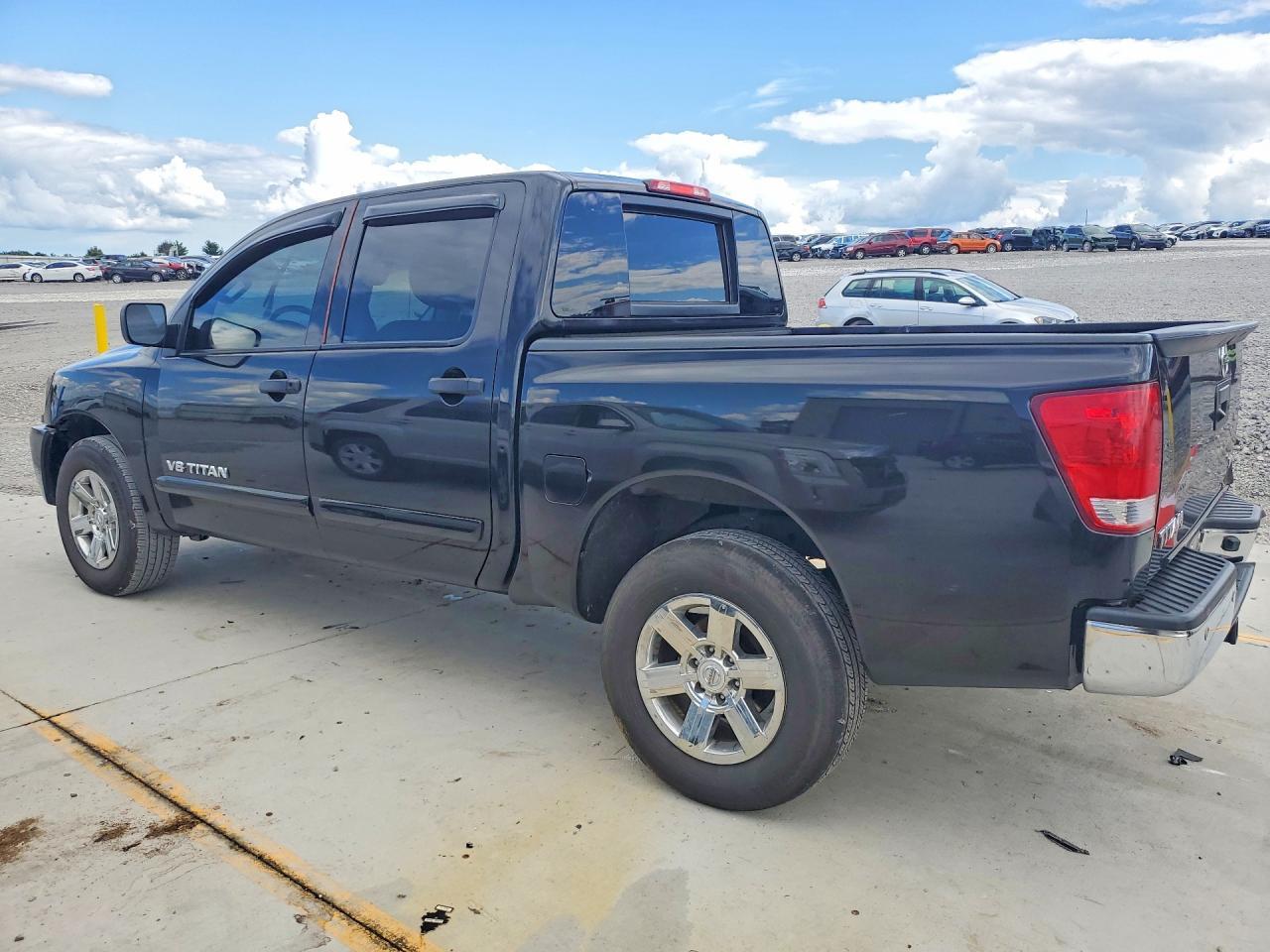 2014 Nissan Titan Sv - Фото 2
