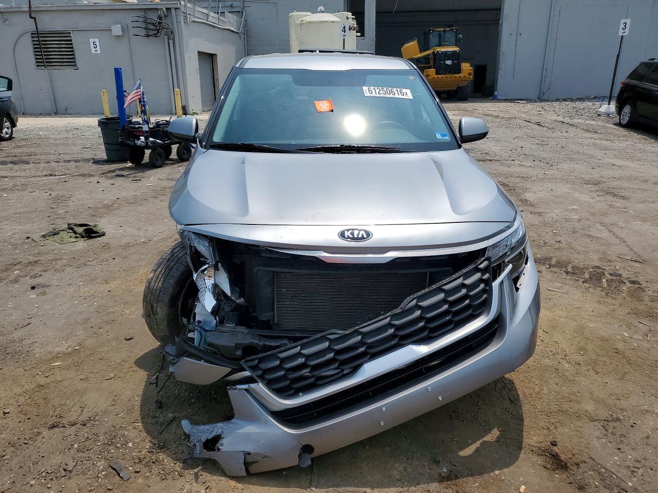 2021 Kia Seltos Lx - Image 5