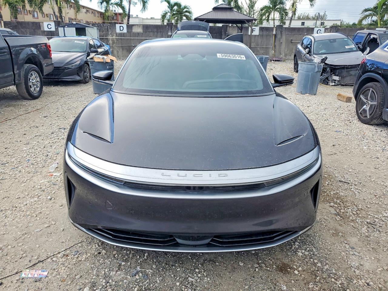 2023 Lucid Motors Air Touring - Фото 5