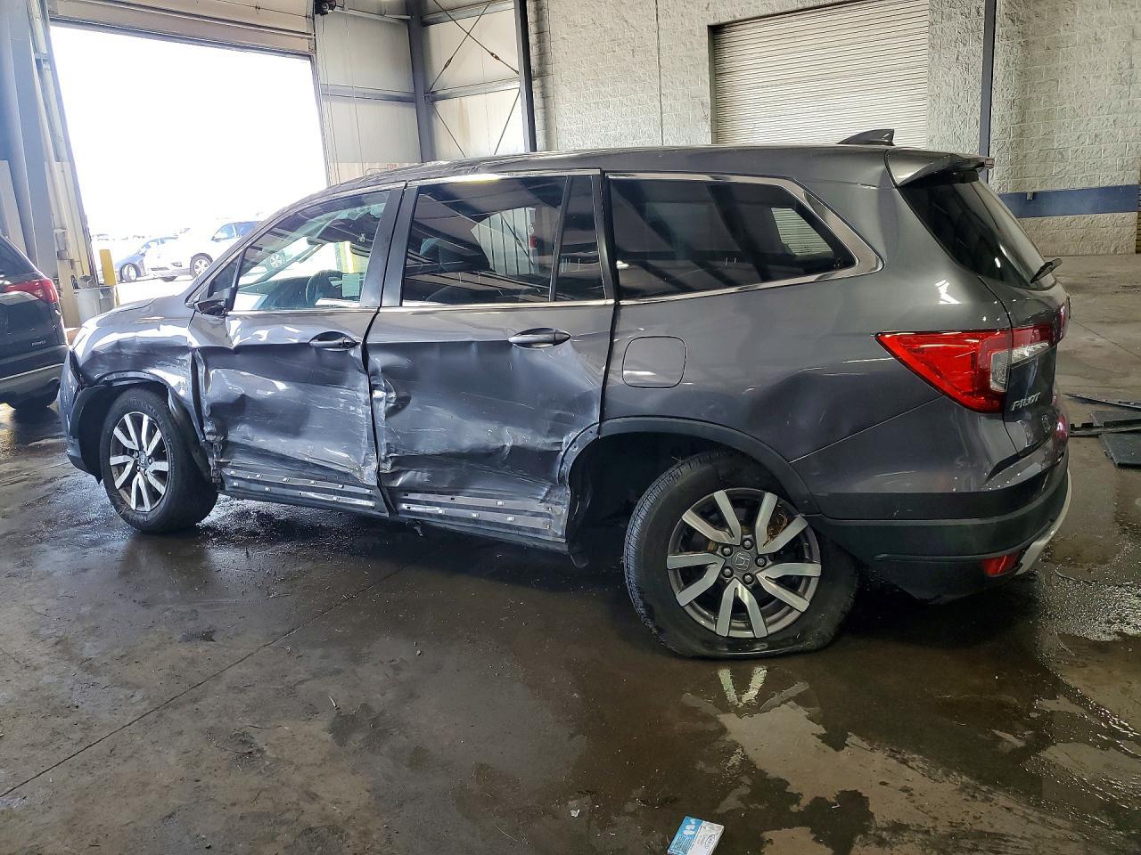 2021 Honda Pilot Ex - Image 2