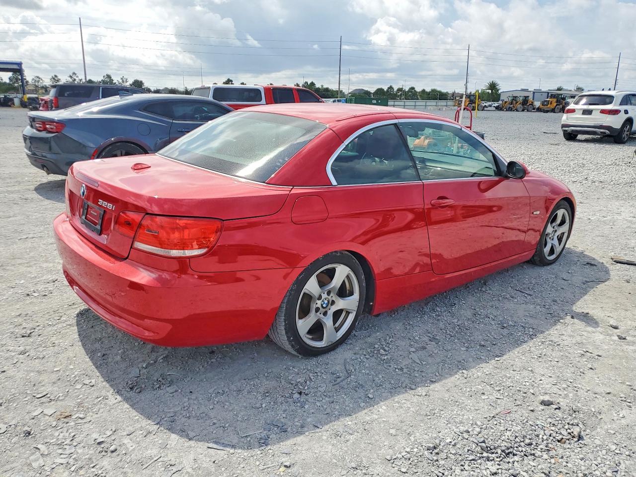 2009 BMW 328 I - Image 3