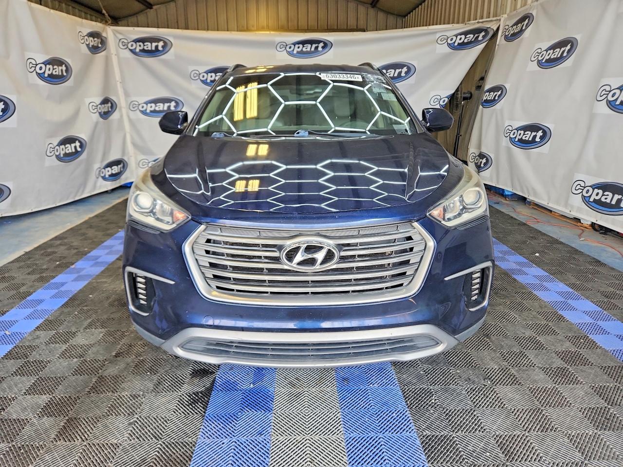 2017 Hyundai Santa Fe Se - Image 5