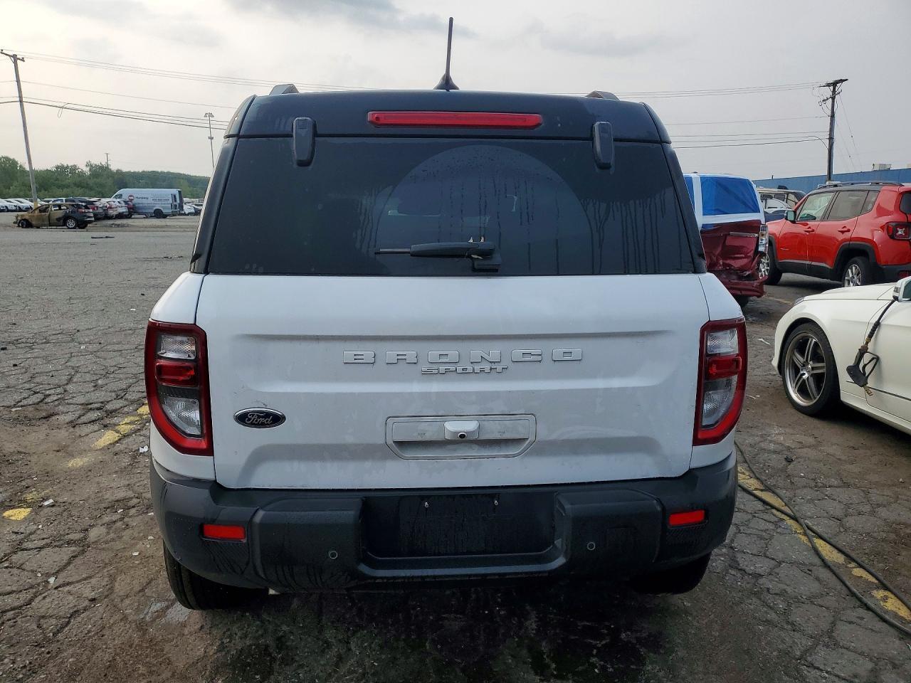 2025 Ford Bronco Sport Outer Banks - Фото 6