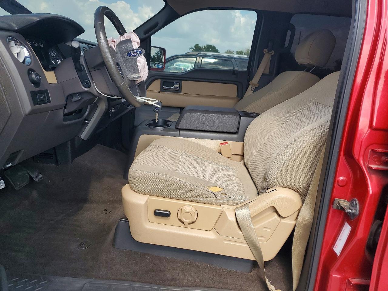 2012 Ford F150 Pickup - Фото 7