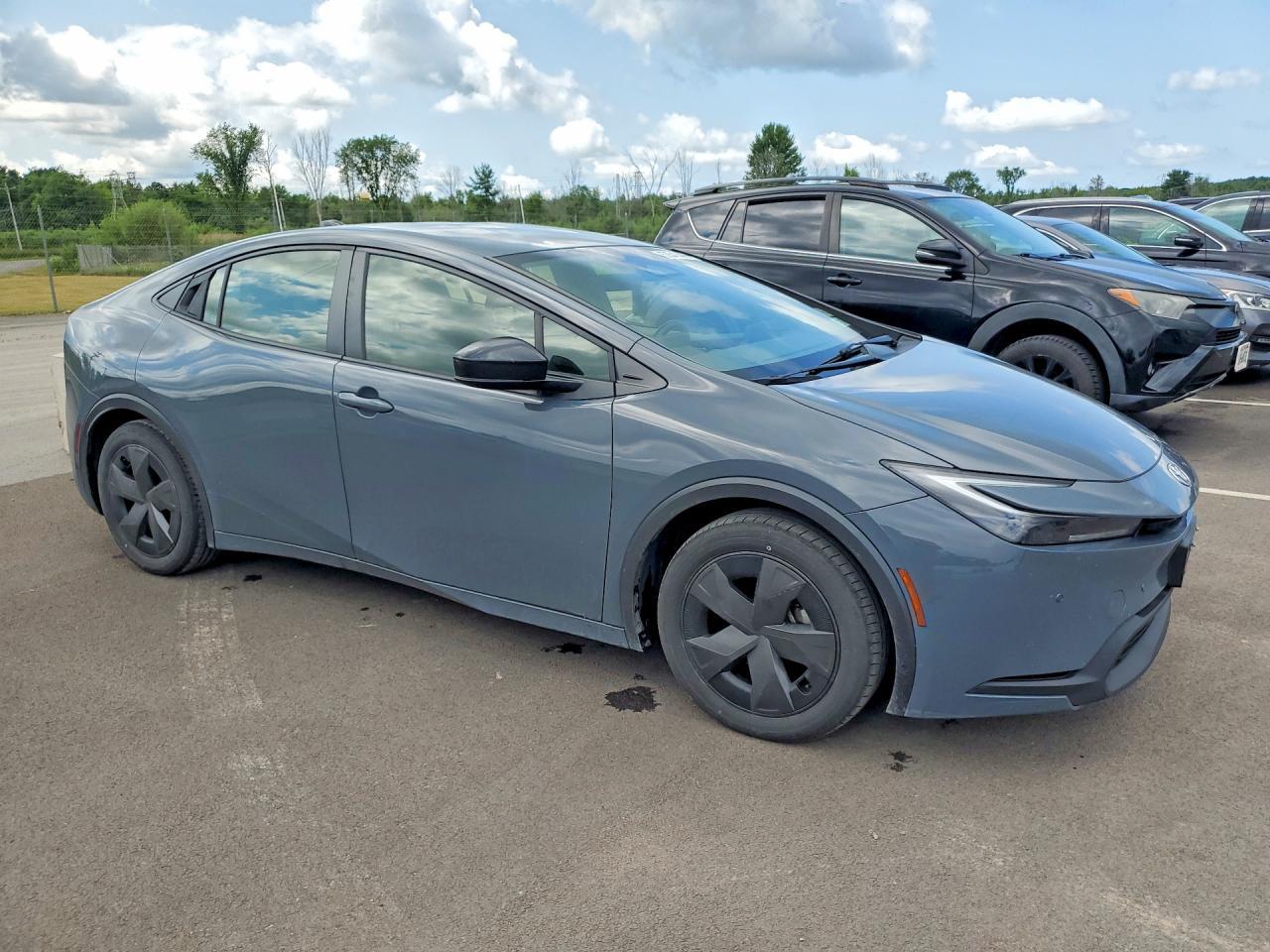 2023 Toyota Prius Le - Фото 4