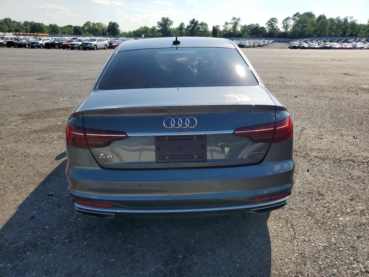 2023 Audi A4 Premium Plus 45 - Фото 6