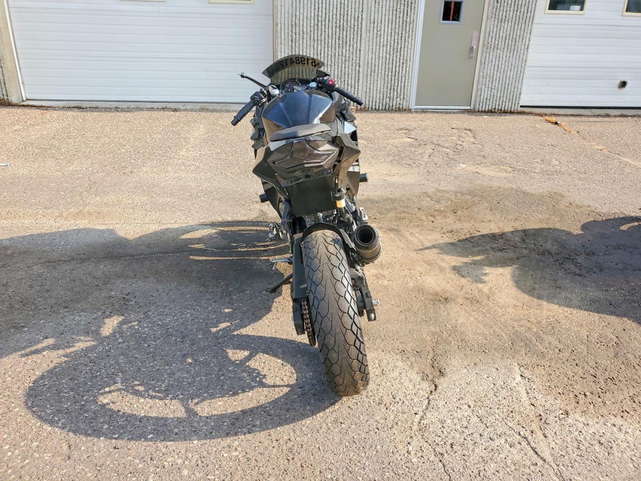 2021 Kawasaki Ex400 - Фото 4