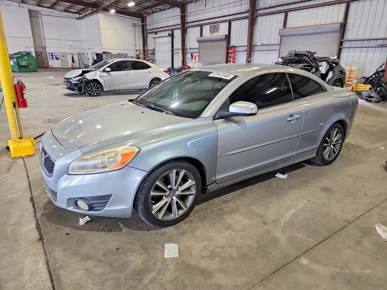 2012 Volvo C70 T5