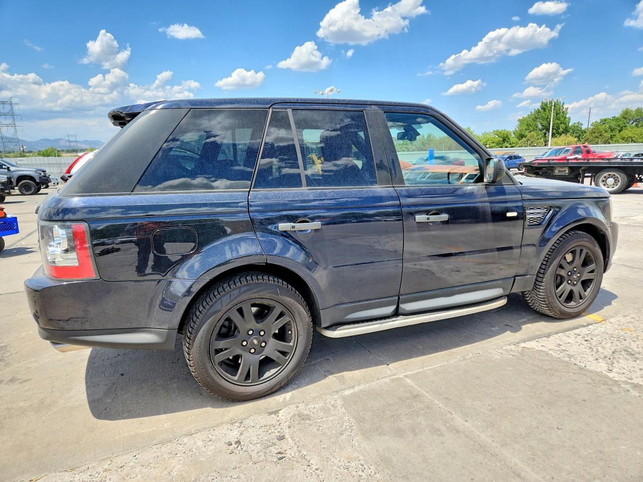 2010 Land Rover Range Rover Sport Sc - Image 3