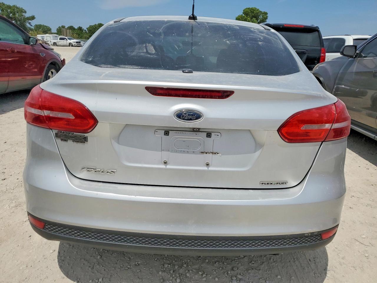2015 Ford Focus S - Фото 6
