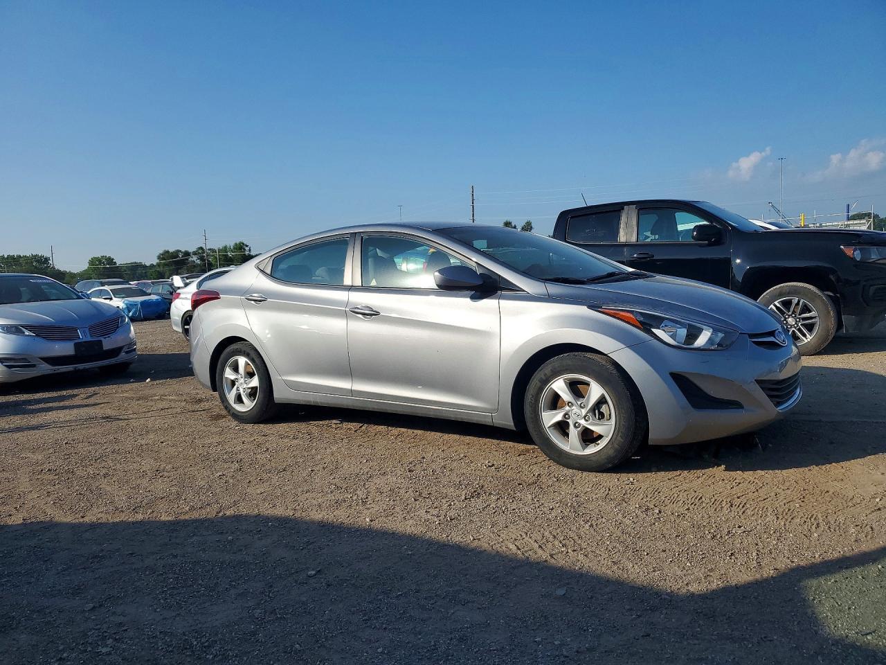 2014 Hyundai Elantra Se - Фото 4