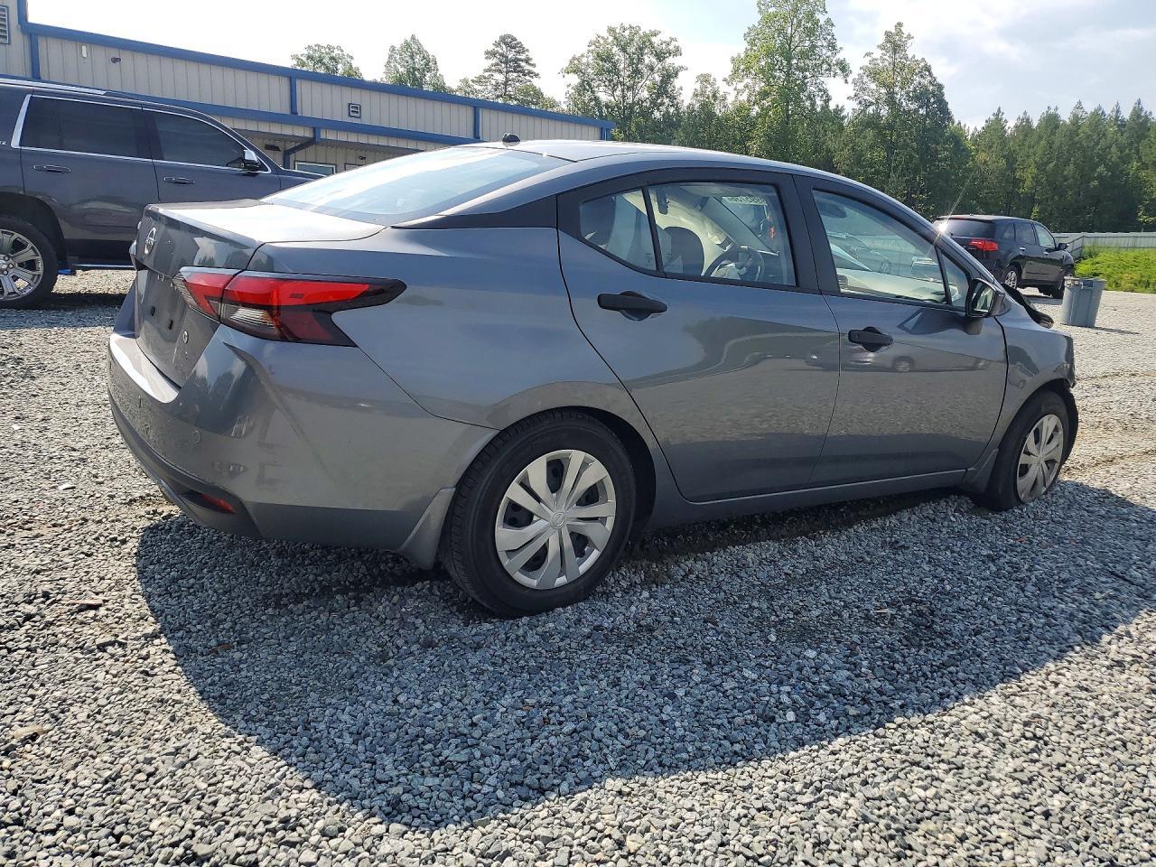 2023 Nissan Versa S - Фото 3
