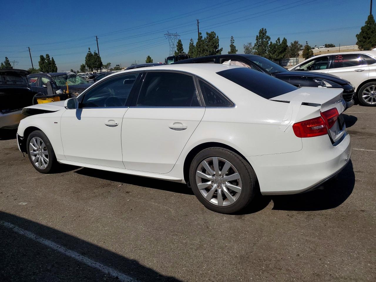 2015 Audi A4 Premium - Фото 2