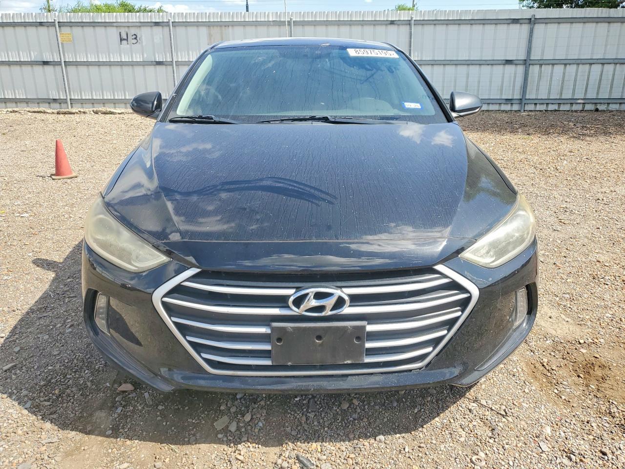 2018 Hyundai Elantra - Фото 5