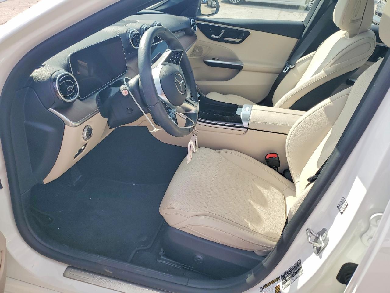 2025 Mercedes-Benz C 300 4Matic - Фото 7