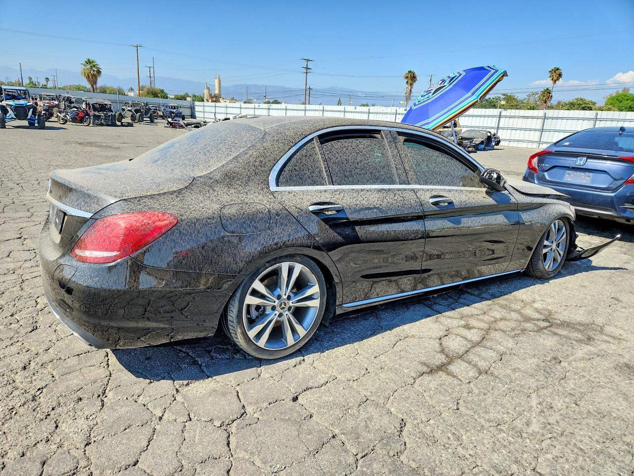 2018 Mercedes-Benz C 350E - Image 3