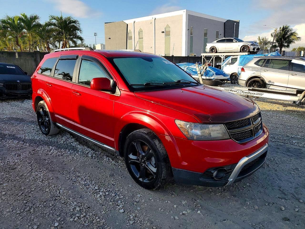 2018 Dodge Journey Crossroad - Image 4