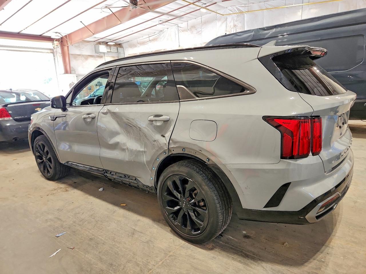 2022 Kia Sorento - Image 2