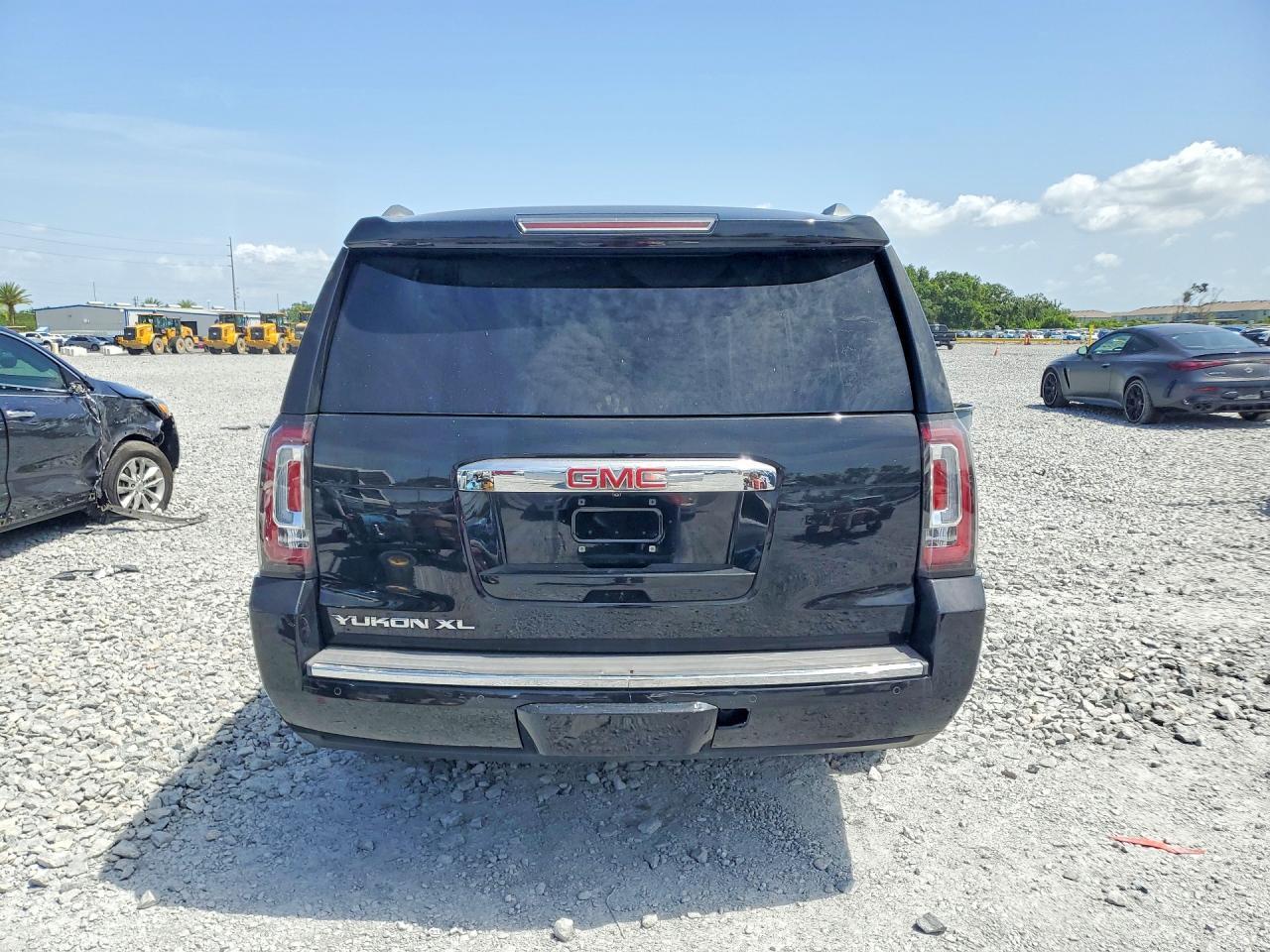 2015 GMC Yukon Xl Denali - Фото 6