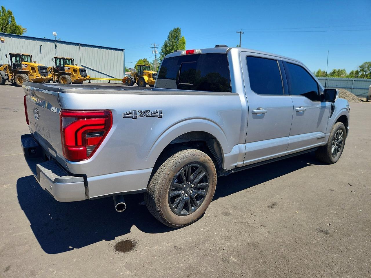 2024 Ford F150 Platinum - Image 3