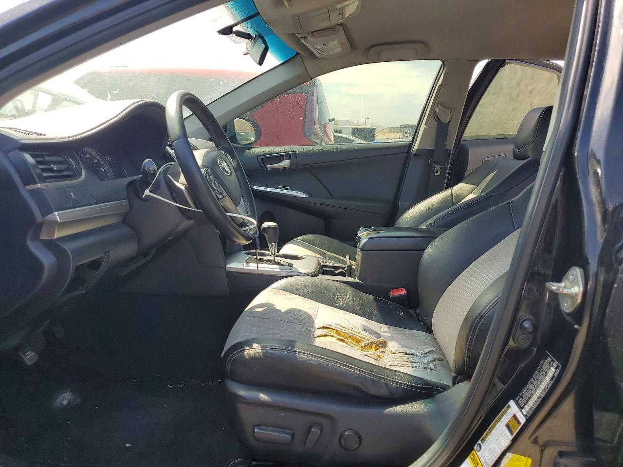 2014 Toyota Camry Se - Image 7