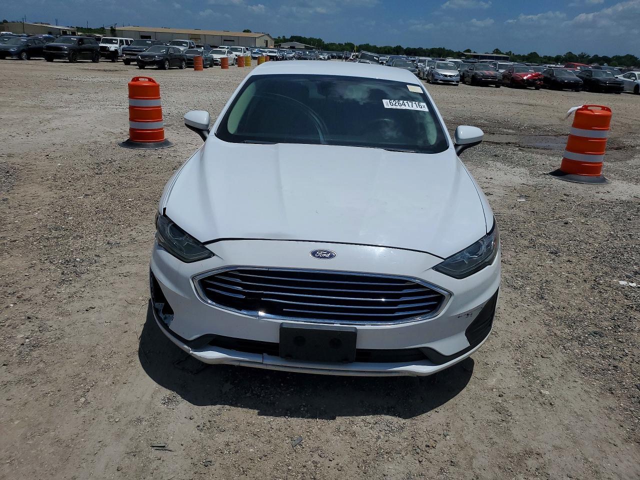 2019 Ford Fusion Se - Image 5
