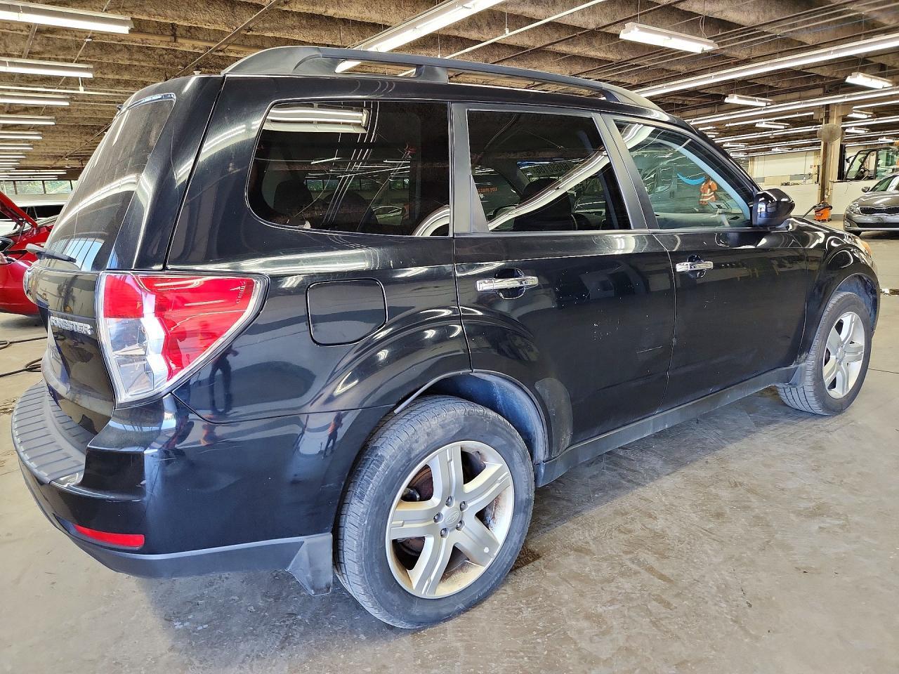 2010 Subaru Forester 2.5X Premium - Image 3