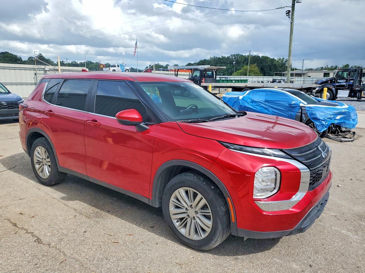 2023 Mitsubishi Outlander Es - Image 4