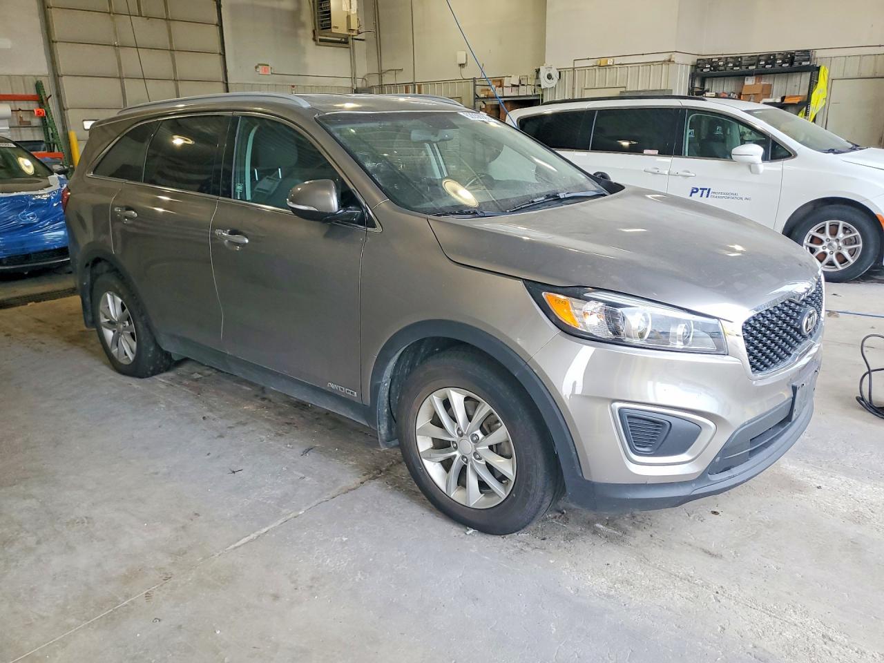 2016 Kia Sorento Lx V6 - Фото 4